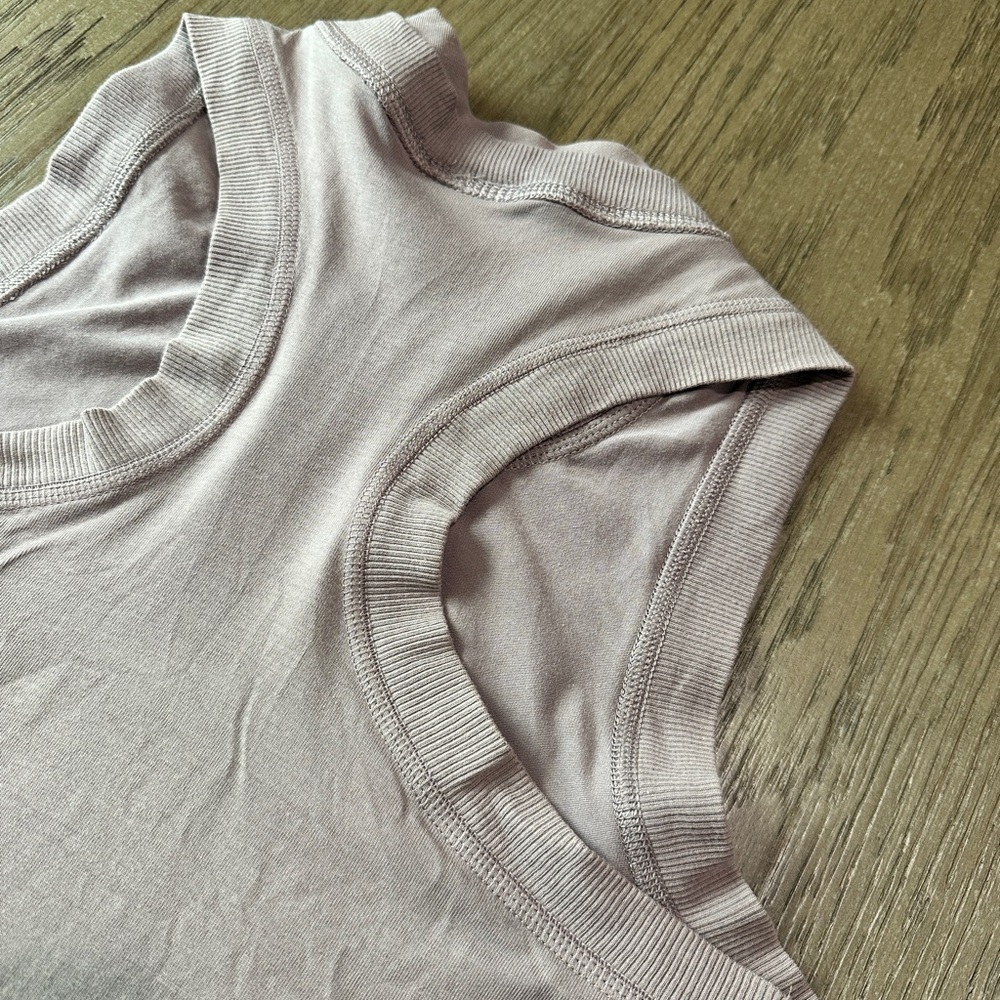Gymshark Women’s Racerback Tank Top Size Small - Picture 5 of 5